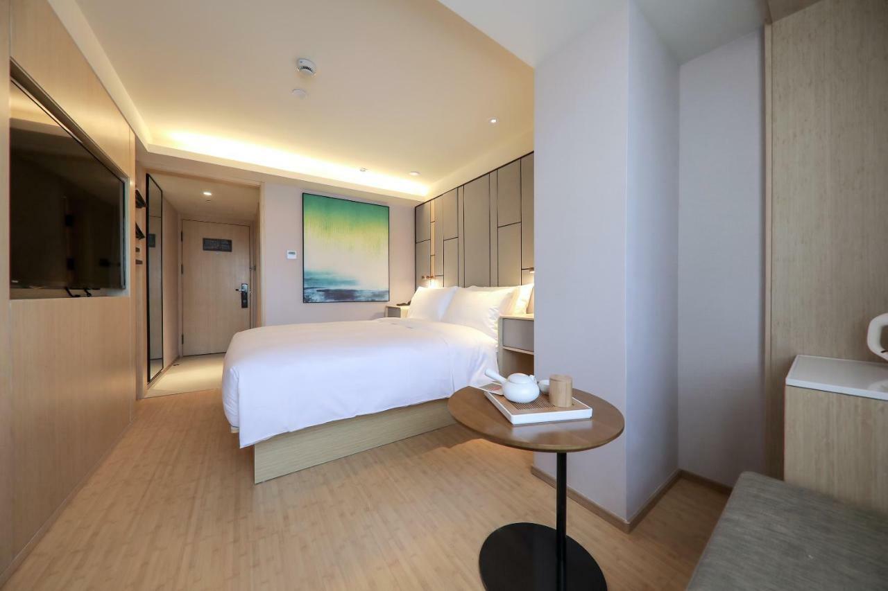 Ji Hotel Shanghai Exterior photo