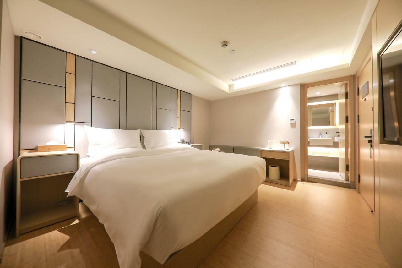 Ji Hotel Shanghai Exterior photo